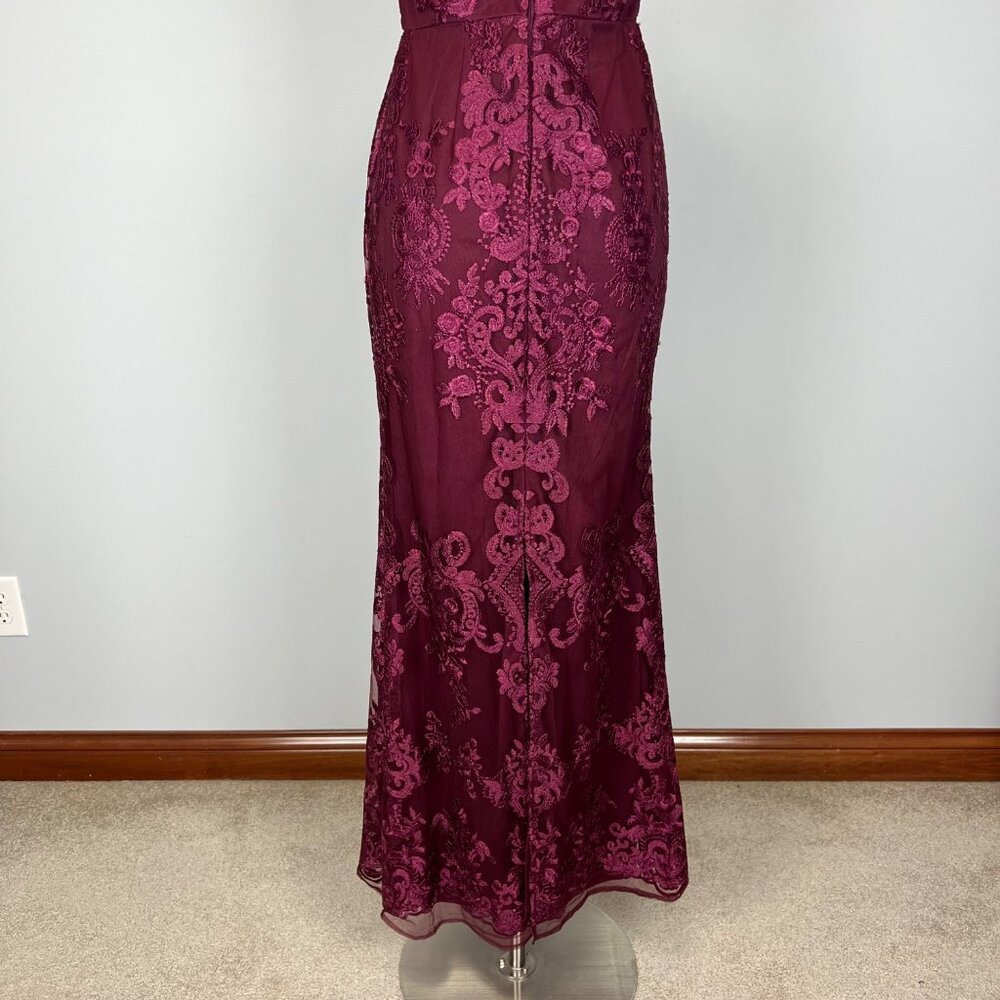 Off-Shoulder Burgundy Lace Maxi Dress - Picture 12 of 16